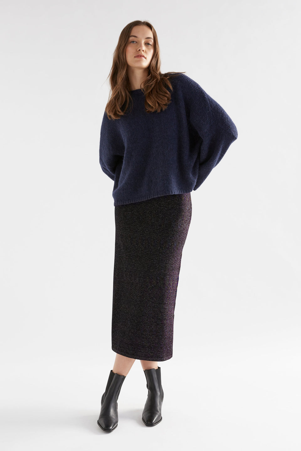 Galaxy Metallic Thread Knit Pencil Skirt Model Front | BLACK MULTI METALLIC