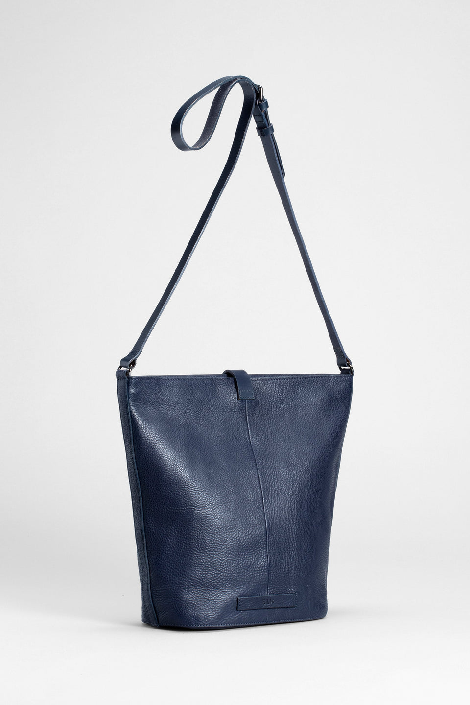 Fai Oval Cross Body Shoulder Leather Bucket Bag Back | NAVY