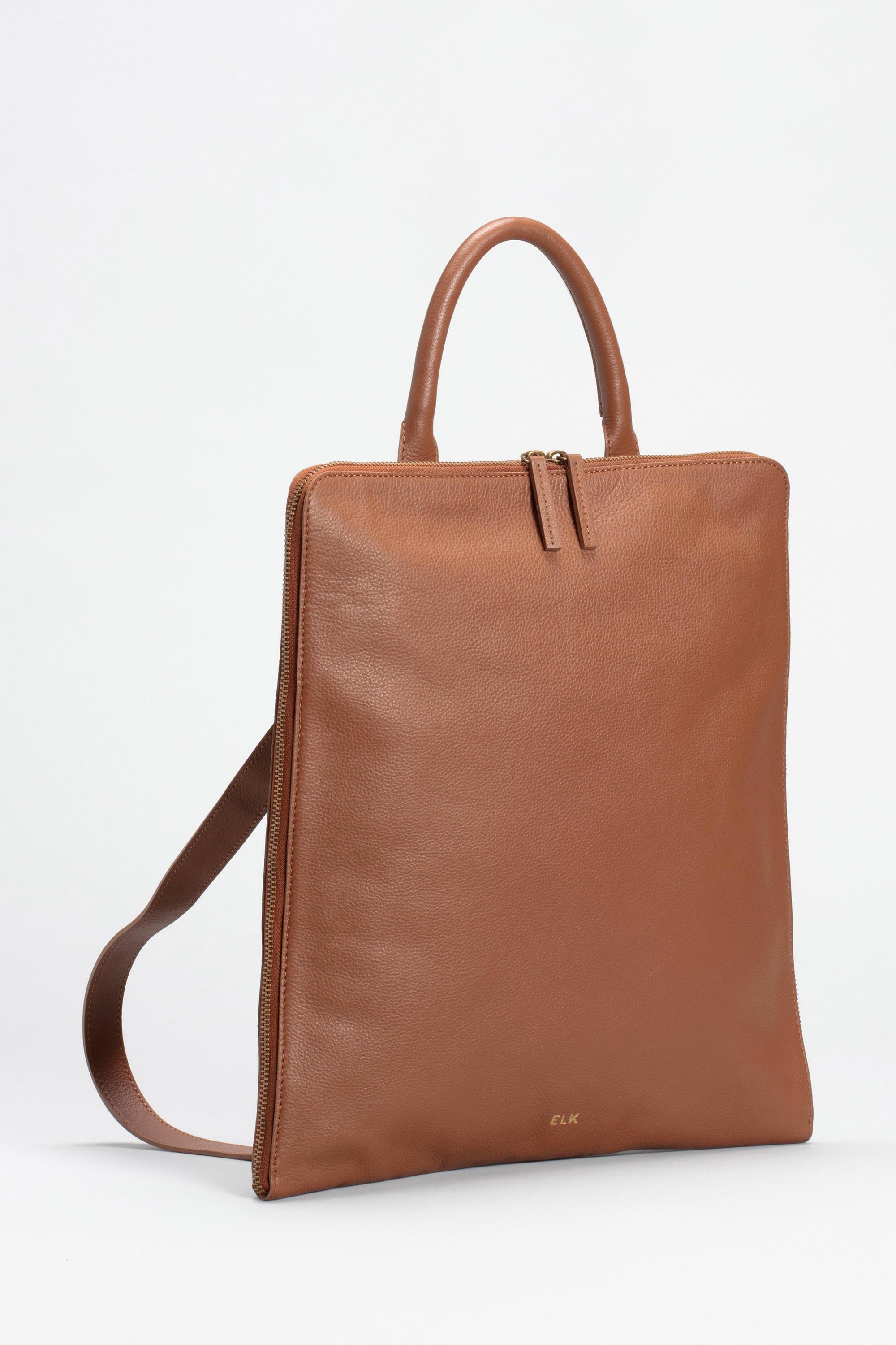 Sindal Minimalistic Leather Backpack Front TAN